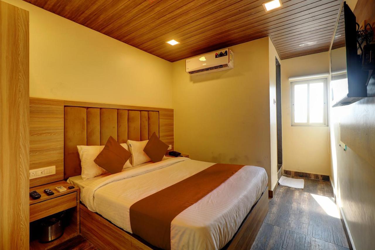 Hotel Priceless 孟买 外观 照片